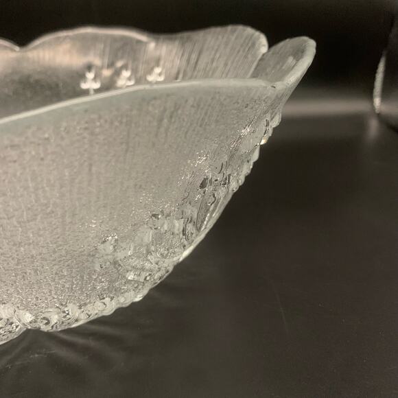Vintage Dansk Floriform Scalloped Glass Serving Bowl Italy - Picture 5 of 8